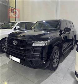 تويوتا لاندكروزر